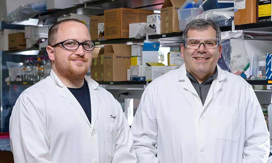Researchers Daryll Vanover and Phil Santangelo Researchers Daryll Vanover and Phil Santangelo