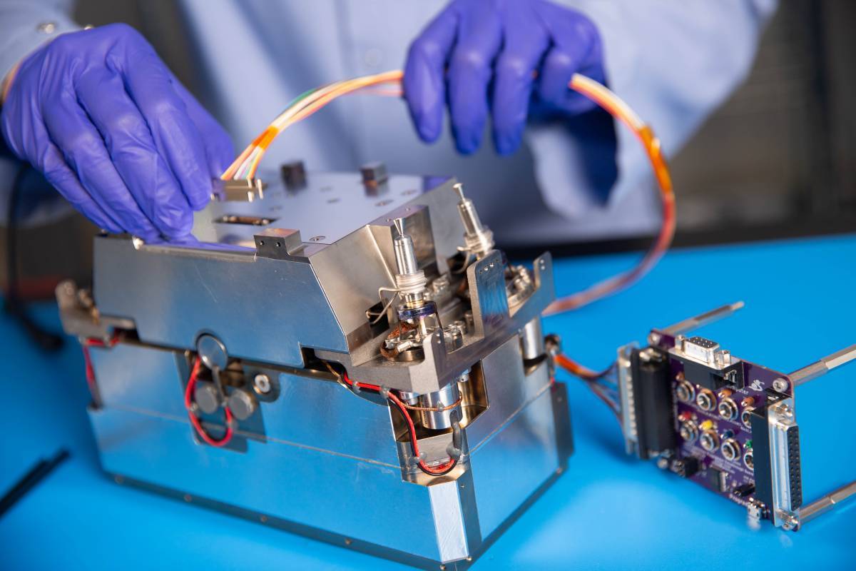 The propulsion system developed by Glenn Lightsey’s lab at Georgia Tech for the Lunar Flashlight CubeSat. (Credit: Candler Hobbs) The propulsion system developed by Glenn Lightsey’s lab at Georgia Tech for the Lunar Flashlight CubeSat. (Credit: Candler Hobbs)