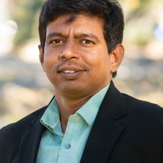 Paramasivam Mahalingavelar headshot